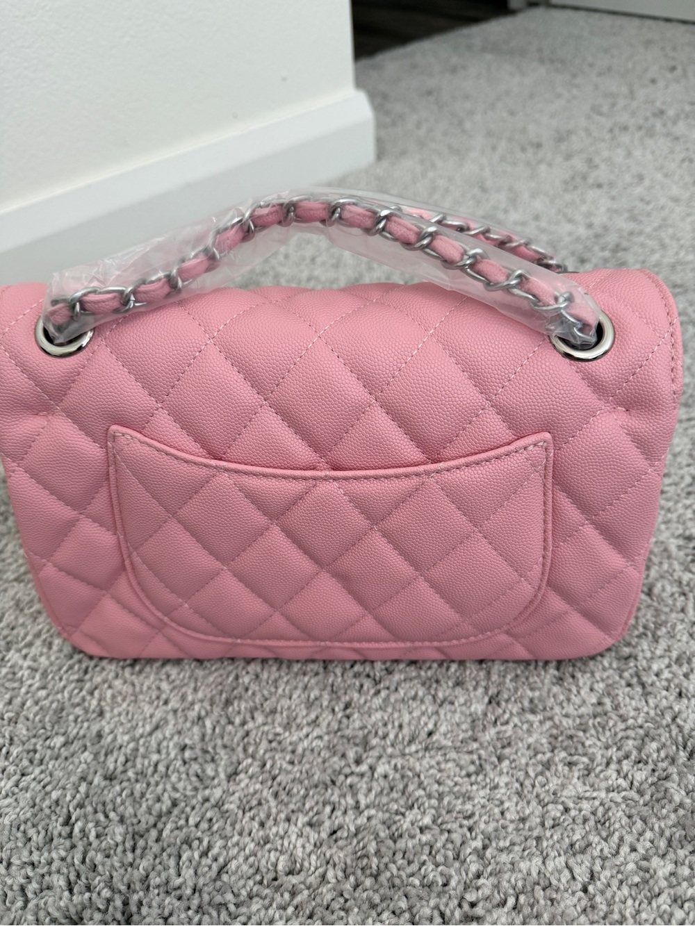 INSPIRED….. Classic Quilted Pink Shoulder Bag with Chain Strap in pink - Picture 4 of 8